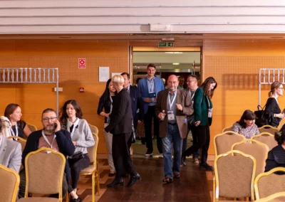 Egri Orvosi konferencia rendezvényfotózás közönség sétál