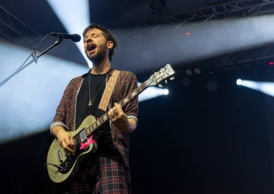 Városi rendezvényfotózás  Kossuth toborzó 2023Énekes gitárral